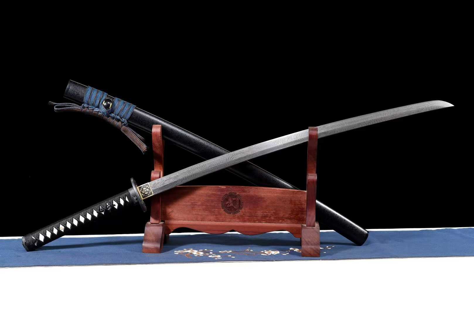 Kiếm Samurai Thần Ưng – Vân Vân Tay Damascus – Thủ Công Cao Cấp